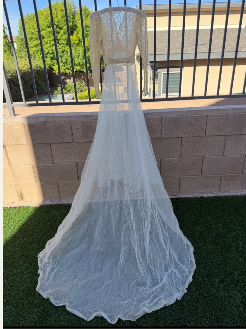 Vintage Bohemian Lace & Tulle Long Sleeve Train XXS